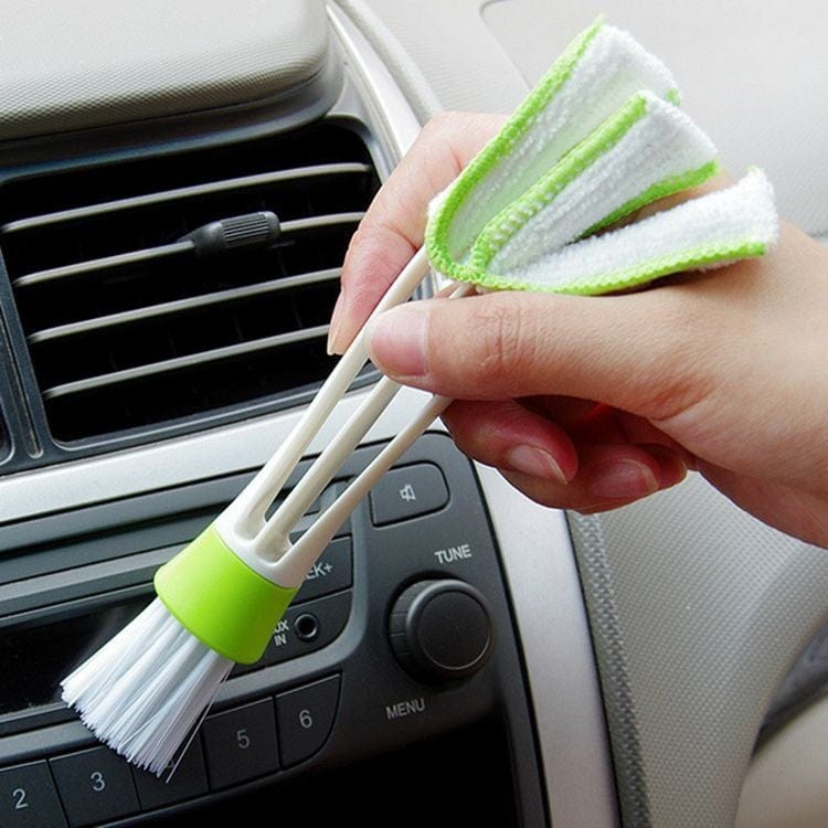 Gadget Gerbil 3 Finger Microfiber Car Vent Brush