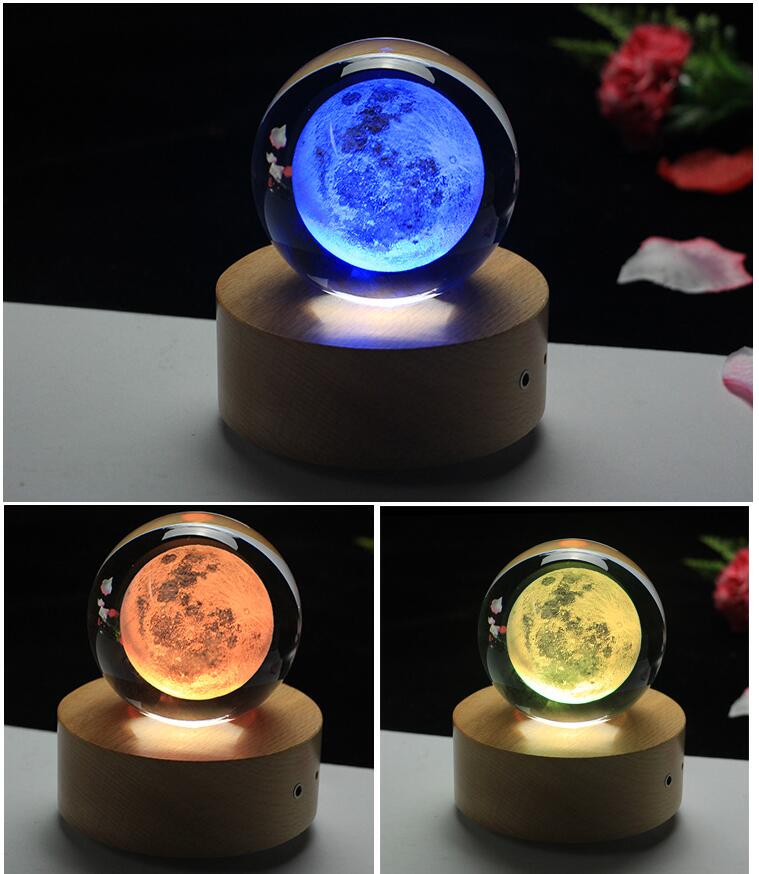 Gadget Gerbil 3D Moon Crystal Ball