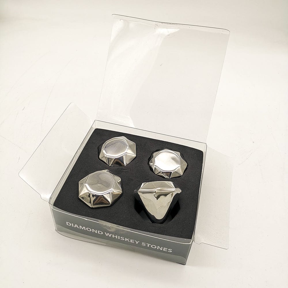 Gadget Gerbil 4 pieces of Silver Stainless Steel Diamond Shaped Ice Cubes