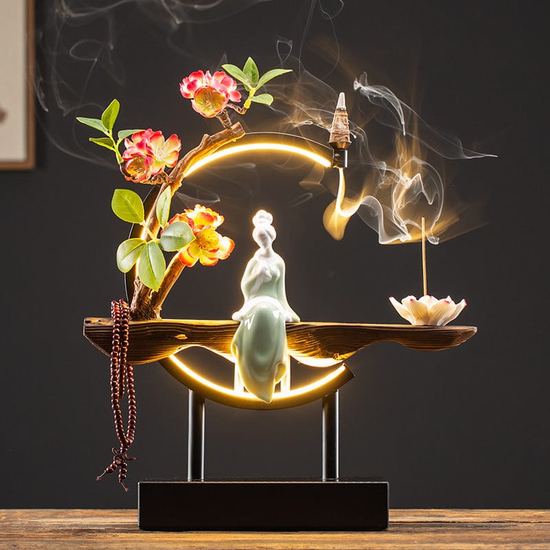 Gadget Gerbil 4style / USB Lady Sitting Backflow Incense Burner