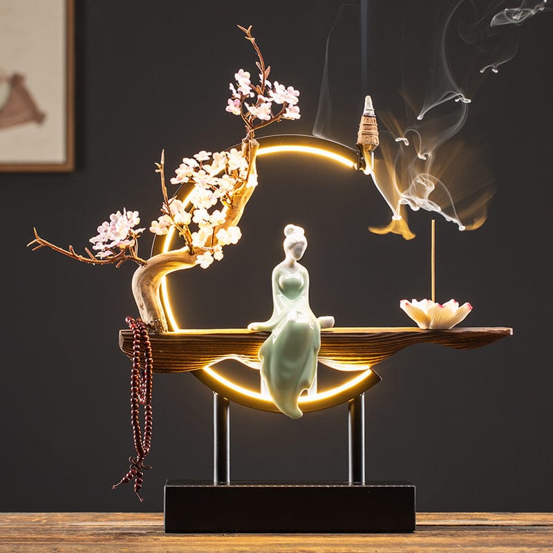 Gadget Gerbil 9style / USB Lady Sitting Backflow Incense Burner