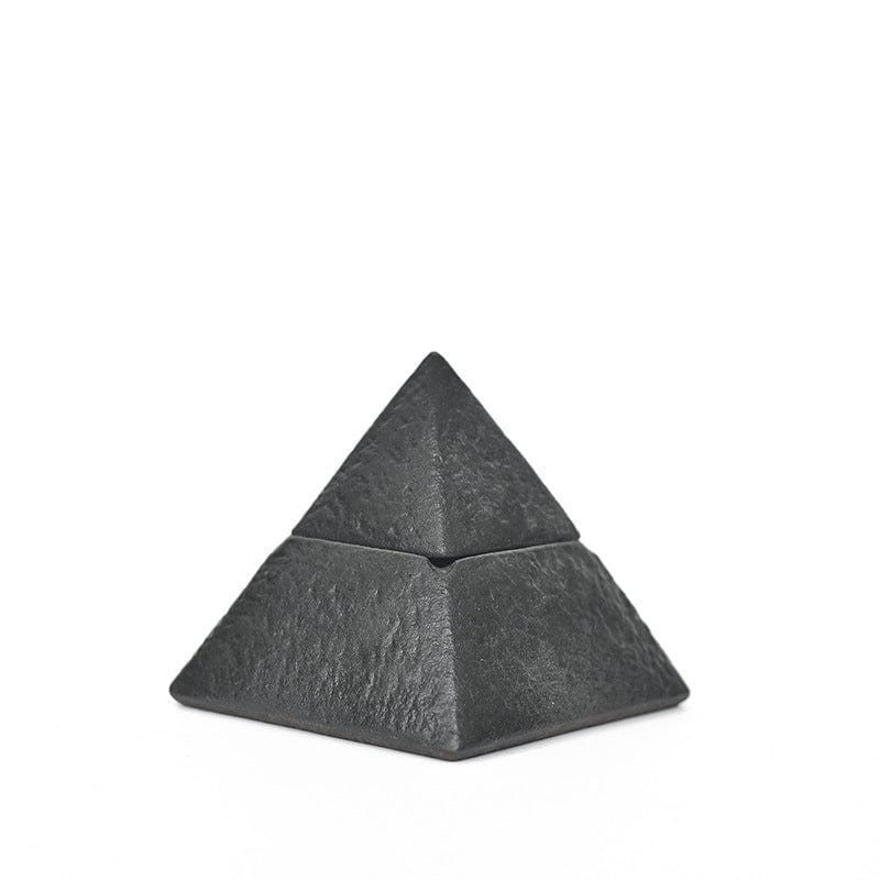 Gadget Gerbil Black Ceramic Pyramid Lid Ashtray
