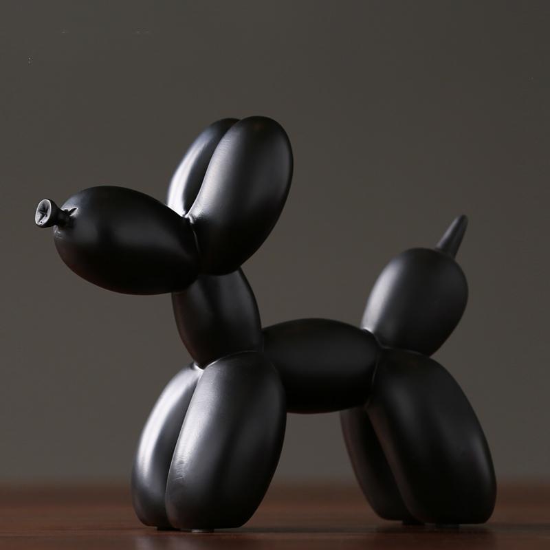 Gadget Gerbil Black Resin Balloon Dog Decoration