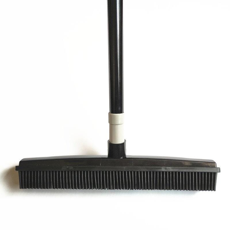 Gadget Gerbil Black Rubber Pet Hair Broom