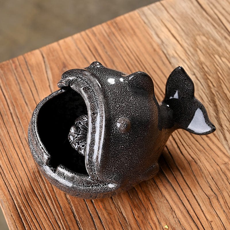 Gadget Gerbil Black white Ceramic Fish Ashtray