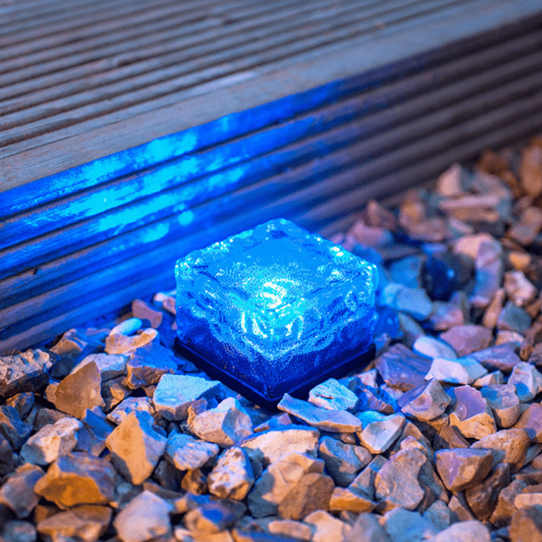 Gadget Gerbil Blue Solar Powered LED Frosted Ice Cube Lights