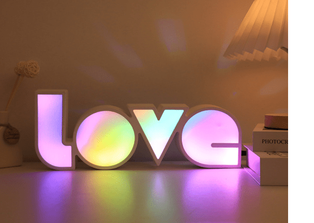 Gadget Gerbil C / USB LED Rainbow Love Word Sign Lamp