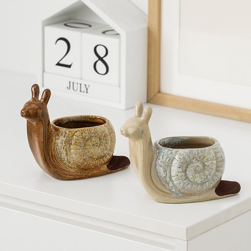 Gadget Gerbil Ceramic Snail Ashtray