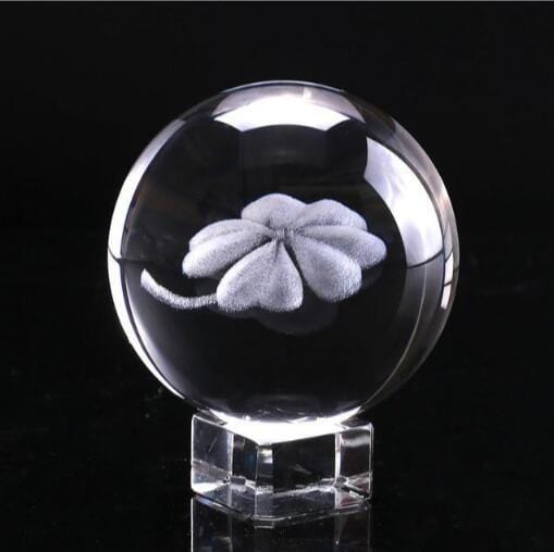Gadget Gerbil Crystal / 2in 3D Four Leaf Clover Engraved Crystal Ball