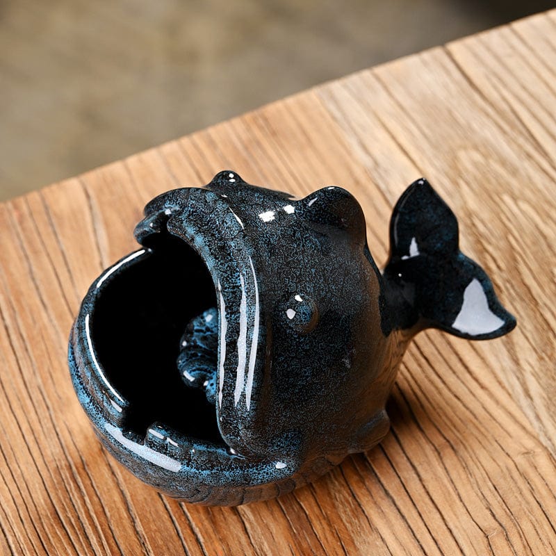 Gadget Gerbil Dark blue Ceramic Fish Ashtray