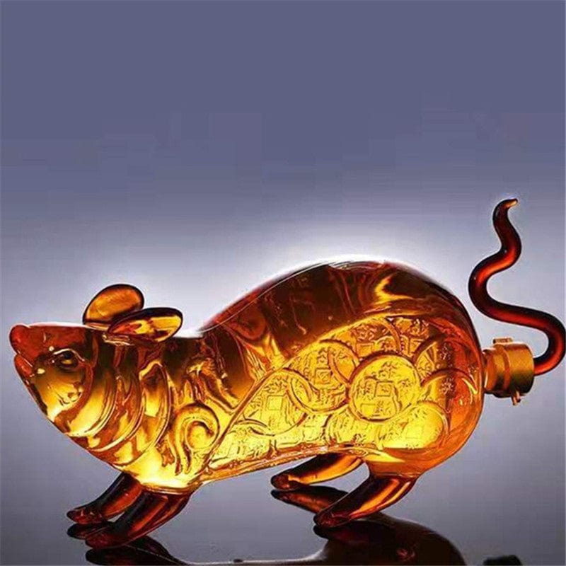Gadget Gerbil Glass Mouse Shaped Decanter