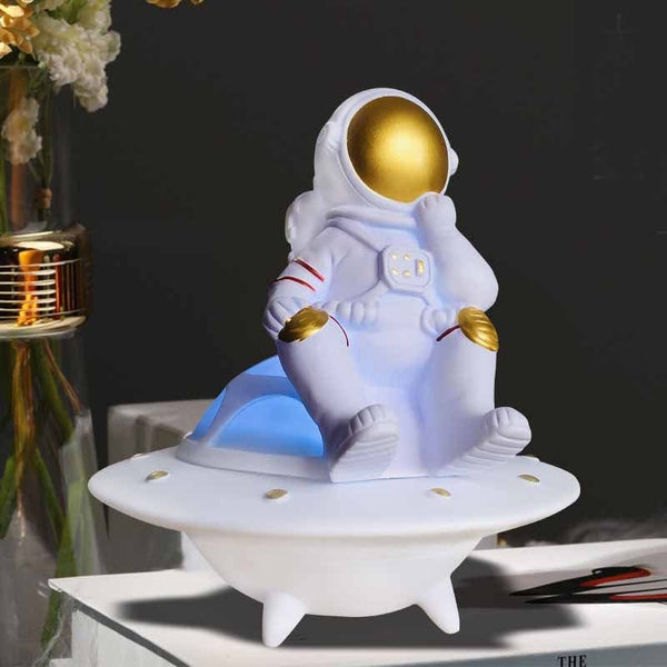 Gadget Gerbil Gold Astronaut UFO Speaker