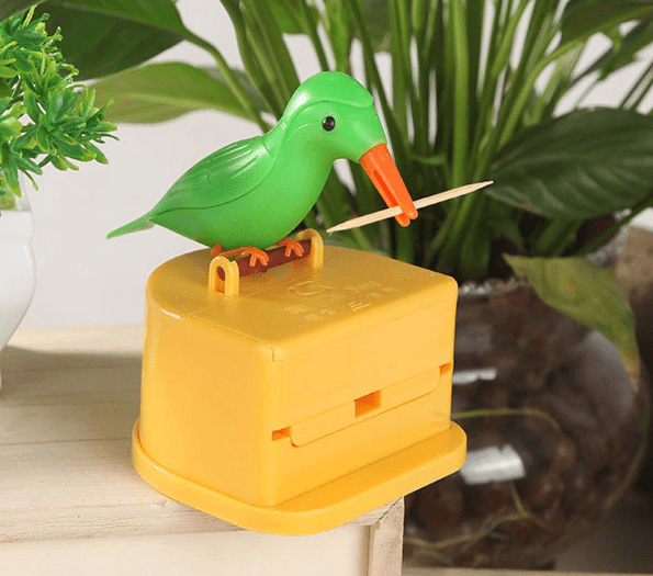 Gadget Gerbil Green yellow Woodpecker Tooth Dispenser