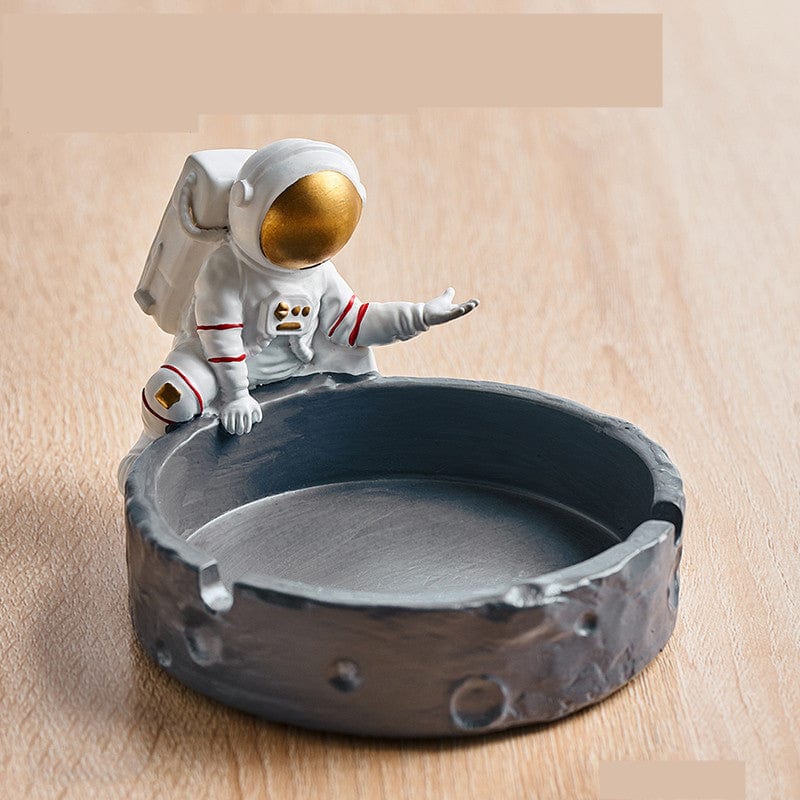 Gadget Gerbil H Astronaut Ashtray