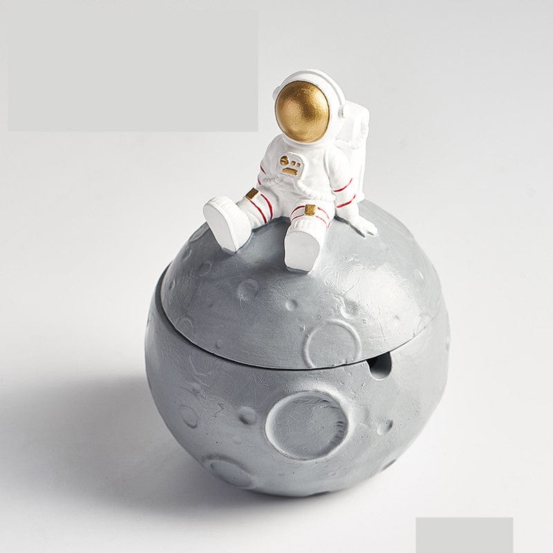 Gadget Gerbil J Astronaut Ashtray