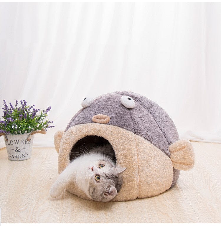 Gadget Gerbil L Puffer Fish Shaped Cat Bed