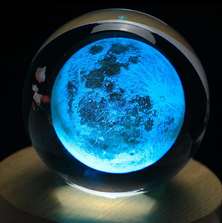 Gadget Gerbil No base / Moon / 80mm 3D Moon Crystal Ball