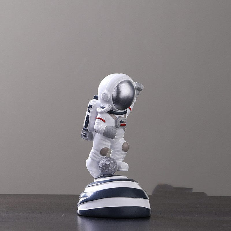 Gadget Gerbil Planet kick silver Astronaut Posing Figurine