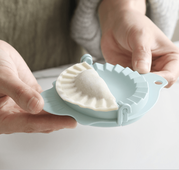 Gadget Gerbil Plastic Dumpling Maker Press