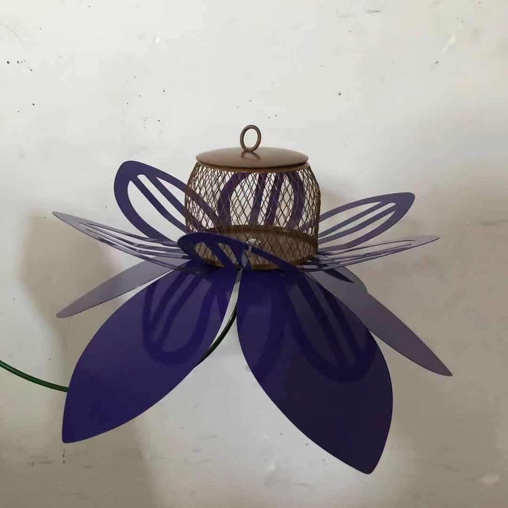 Gadget Gerbil Purple Flower Shaped Bird Feeder