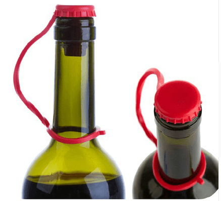 Gadget Gerbil Red Anti-lost Wine Hanging Cork