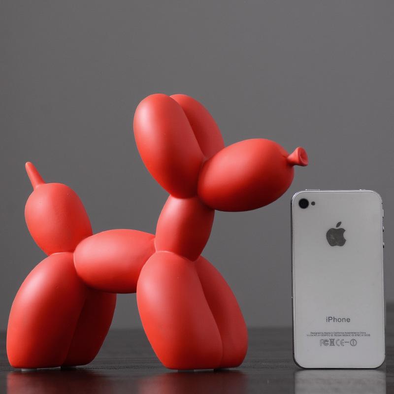 Gadget Gerbil Red Resin Balloon Dog Decoration