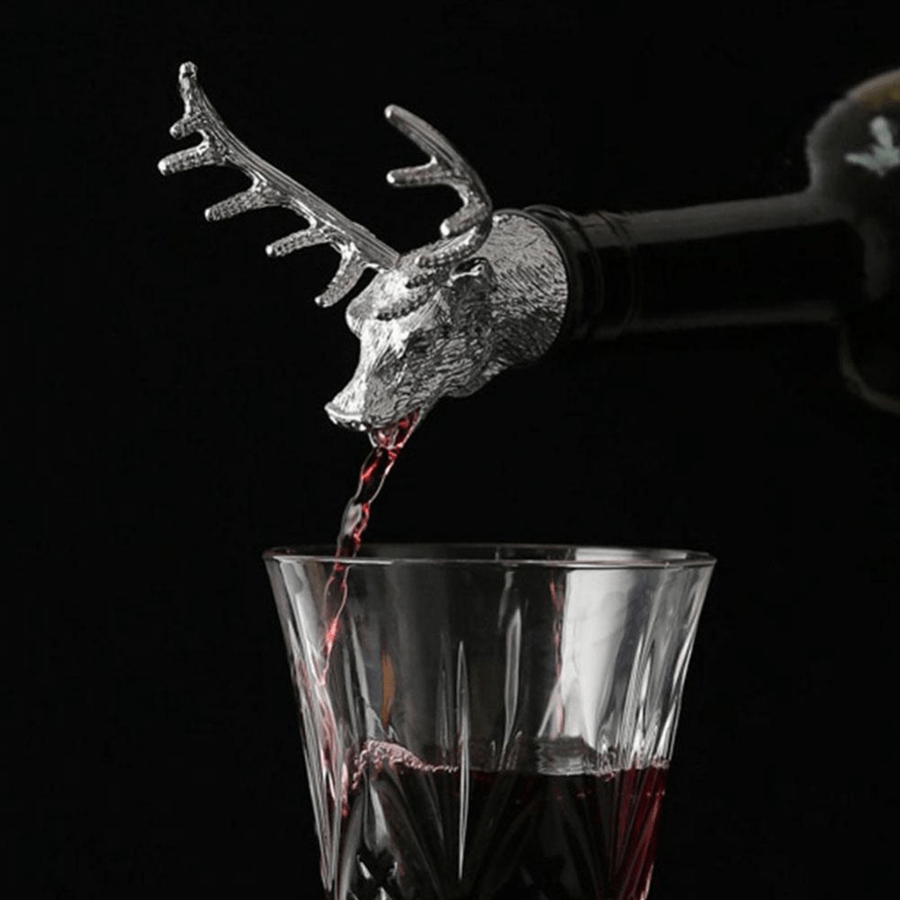 Gadget Gerbil Stainless Steel Deer Head Wine Pourer