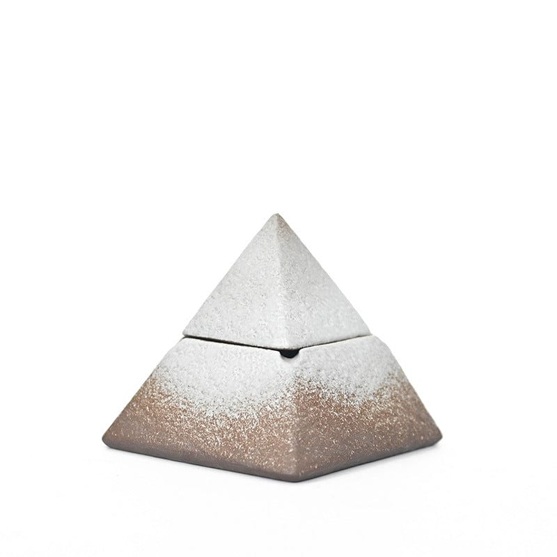 Gadget Gerbil White Ceramic Pyramid Lid Ashtray