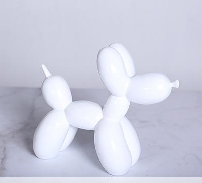 Gadget Gerbil White Resin Balloon Dog Decoration