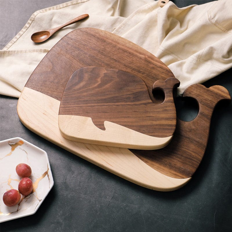 Gadget Gerbil Wooden Whale Shaped Cutting Board