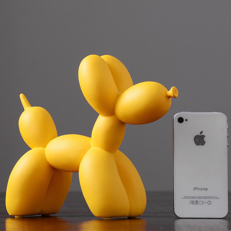 Gadget Gerbil Yellow Resin Balloon Dog Decoration